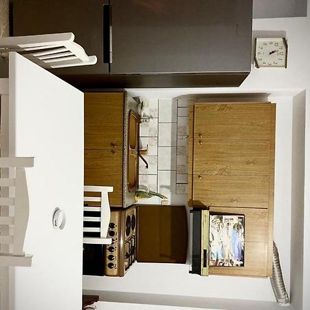 Honey Apartment Near Port Of Saranda Extérieur photo
